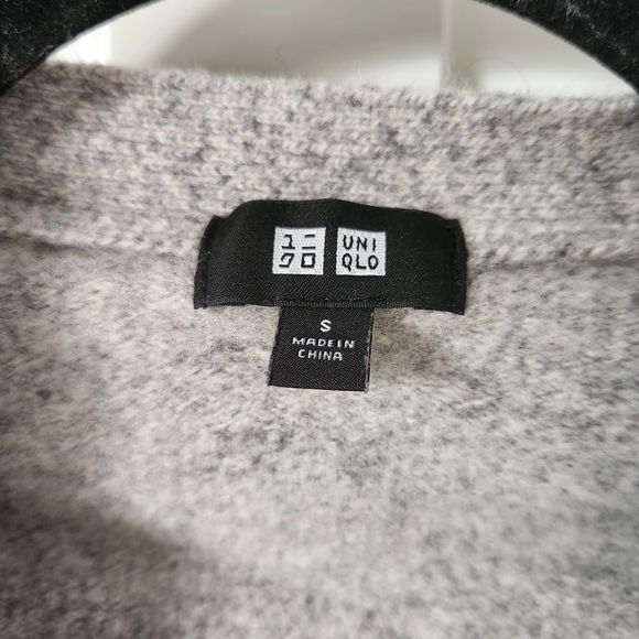 UNIQLO Gray wool cardigan sweater Size S - Picture 3 of 6